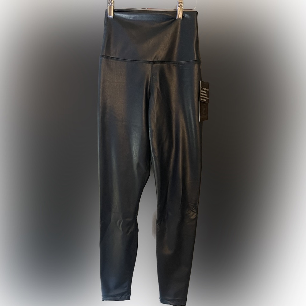 Leatherette Super High rise Small